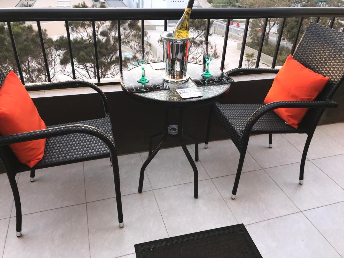 Manor Court Luxury Apartment St. Paul's Bay Ngoại thất bức ảnh
